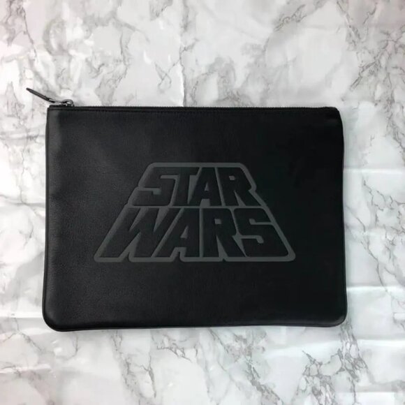 Coach F88366 Star Wars Large Pouch - Picture 1 of 4